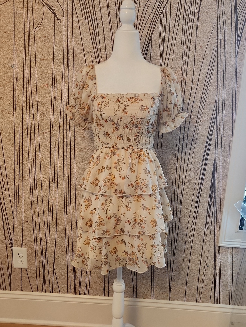 Thirty/Thirty Short Sleeve Floral Smocked Minidress